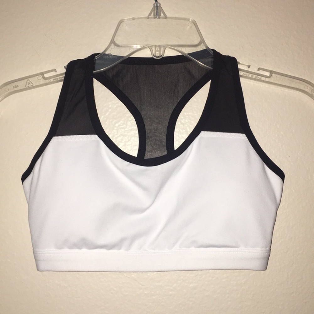 Fabletics sports bra